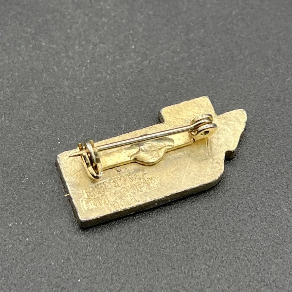 Texas Rental Association TRA Lapel Hat Pin‎